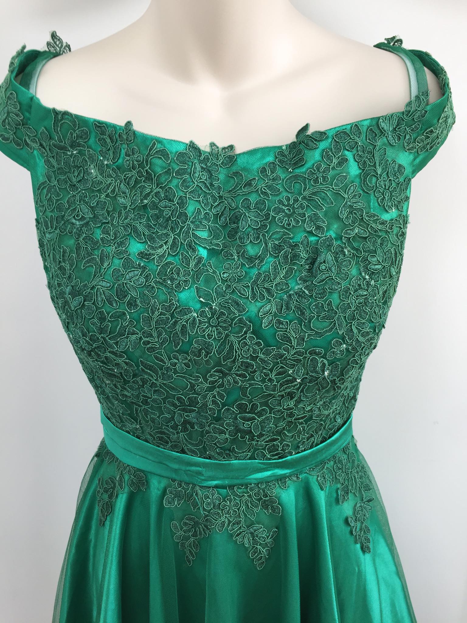 Miss Anne Green Lace Mini Dress Size 16