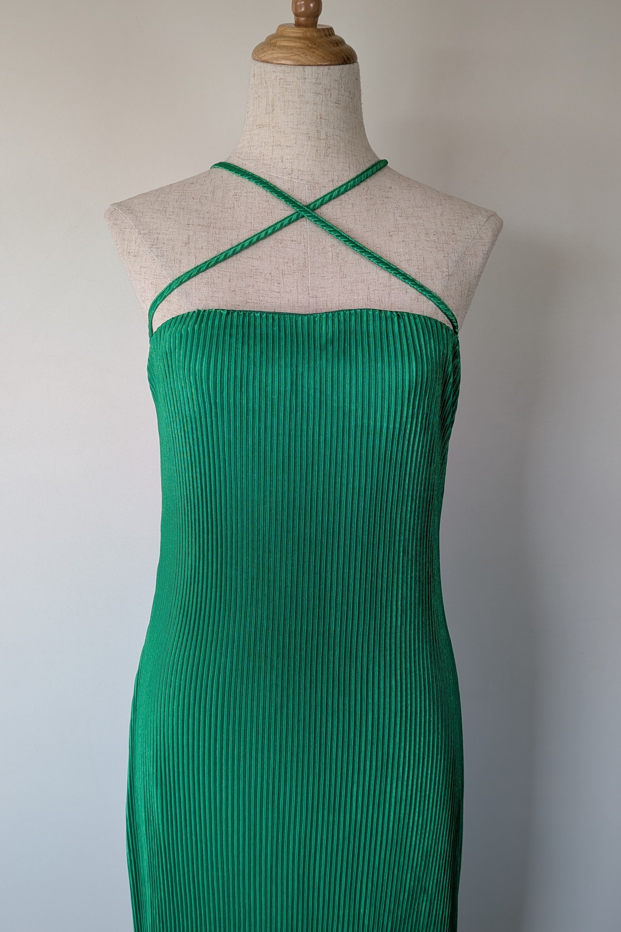 Minx & Moss Green Bandeau Plisse Midi Dress Size 10 Brand New With Tags RRP $65.99