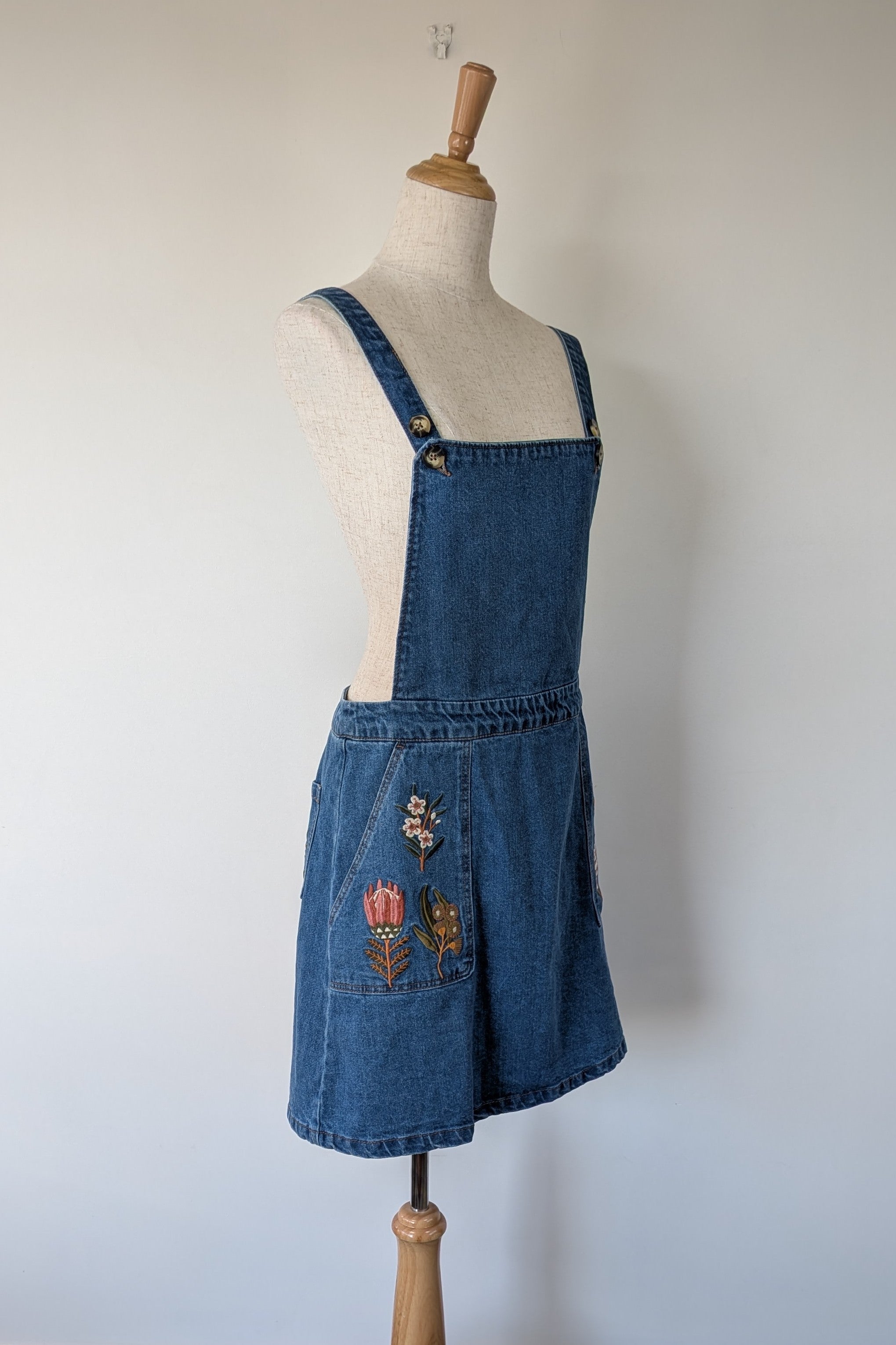 Princess Highway Tessa Native Embroidered Pinafore Dress Size 14