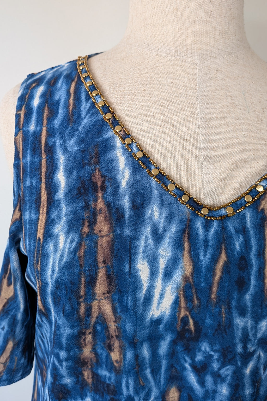 Crossroads Blue Abstract Cold Shoulder Blouse Size 16 BNWT RRP $59.99