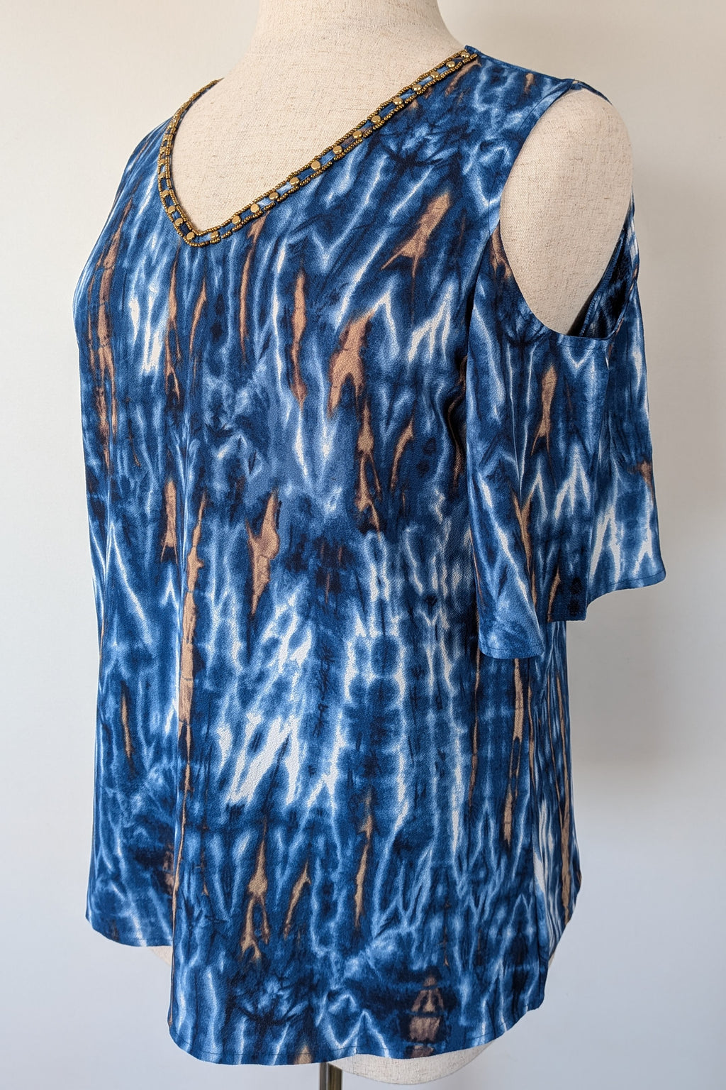 Crossroads Blue Abstract Cold Shoulder Blouse Size 16 BNWT RRP $59.99