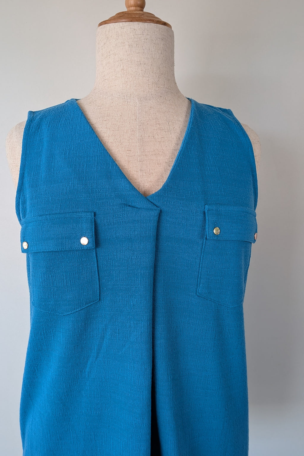 Crossroads Blue Texture Knit Tank Size L BNWT RRP $49.99