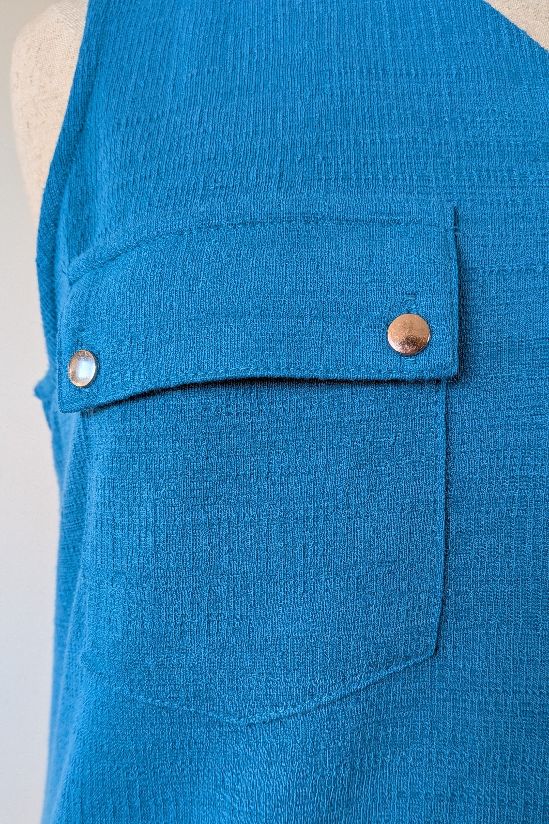 Crossroads Blue Texture Knit Tank Size L Brand New With Tags RRP $49.99