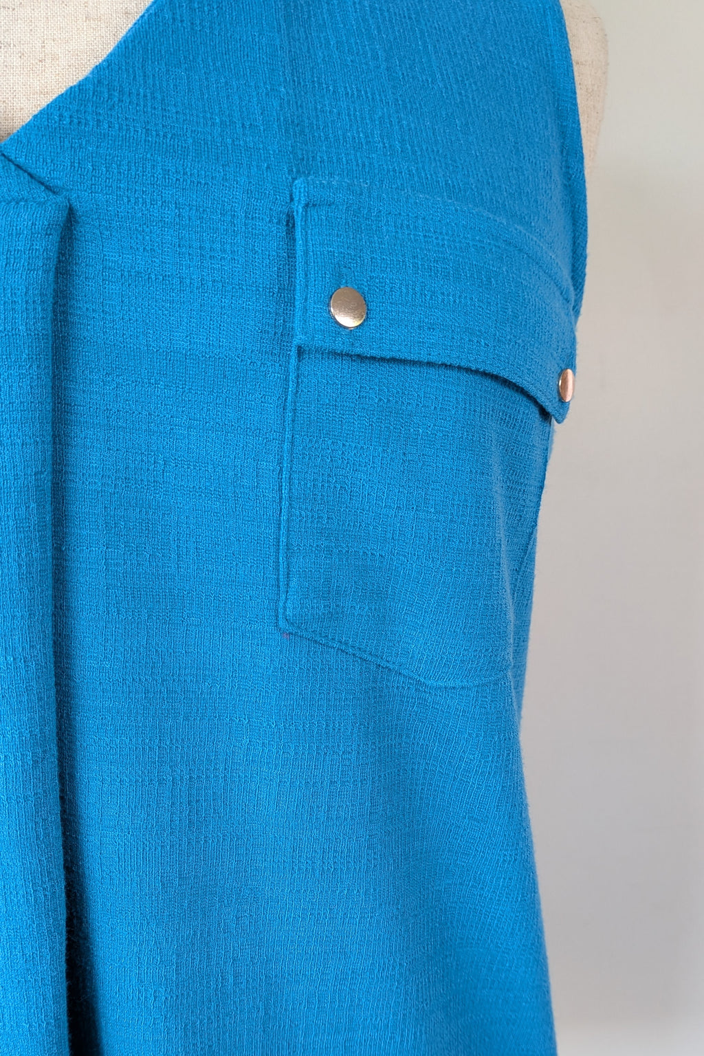 Crossroads Blue Texture Knit Tank Size L BNWT RRP $49.99