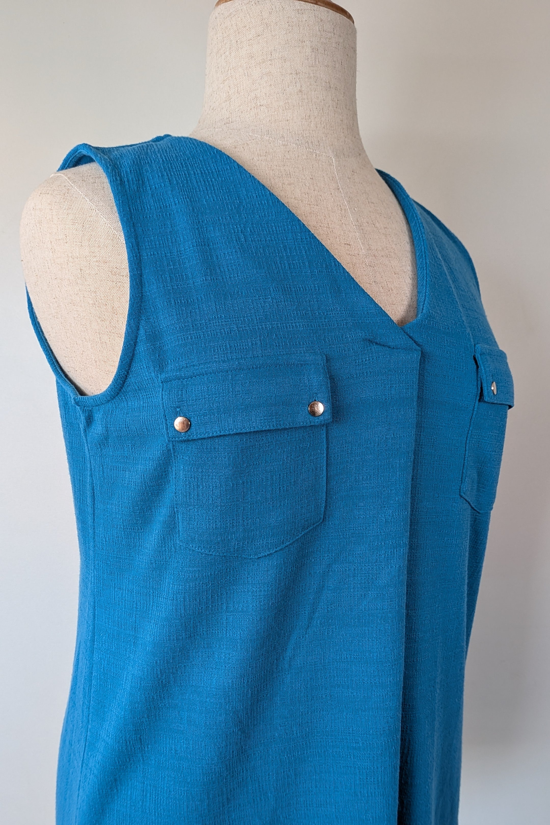 Crossroads Blue Texture Knit Tank Size L BNWT RRP $49.99