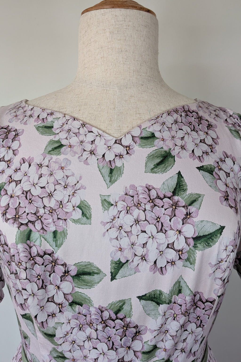 Review Picking Hydrangeas Prom Dress Size 16