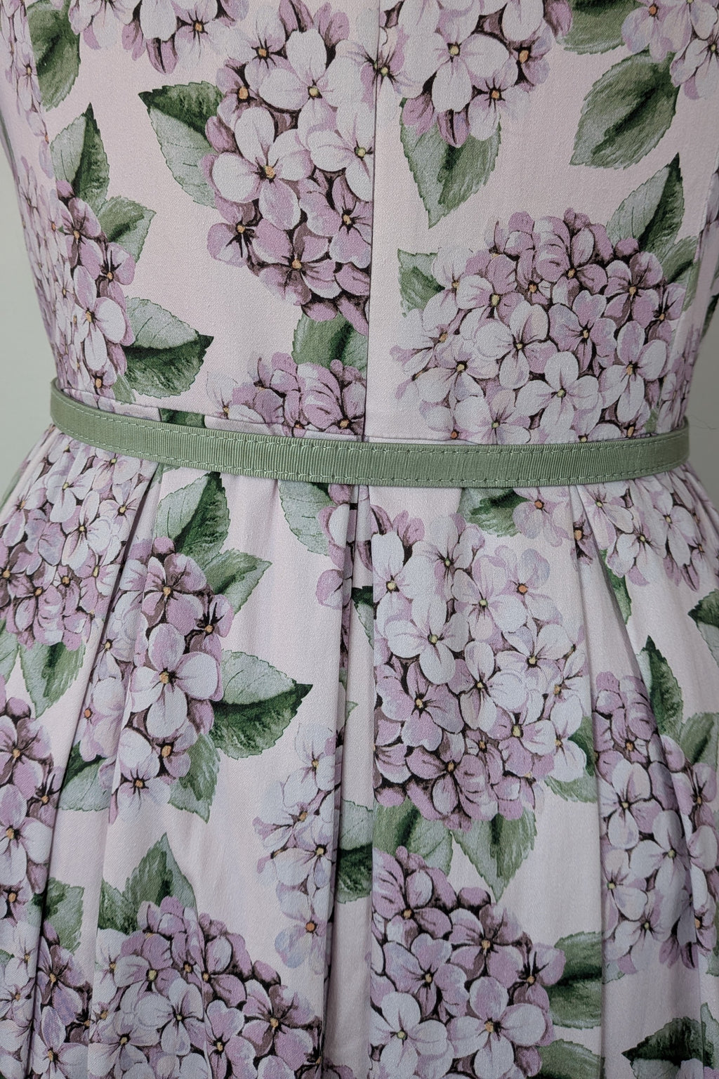 Review Picking Hydrangeas Prom Dress Size 16