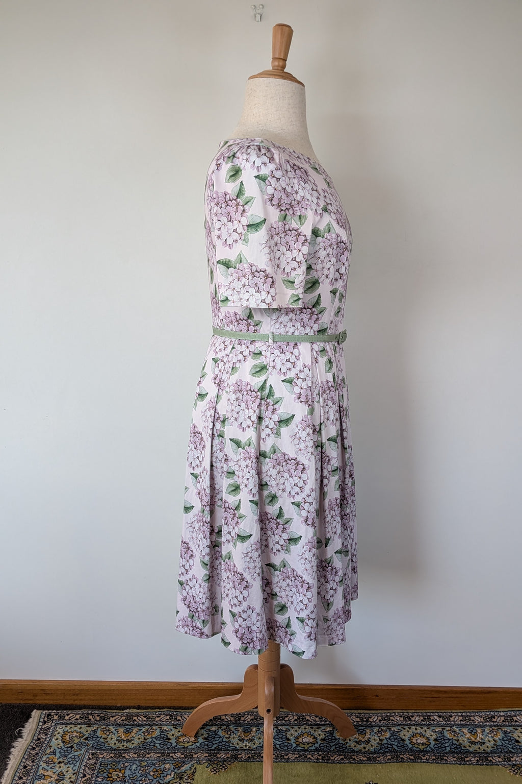 Review Picking Hydrangeas Prom Dress Size 16