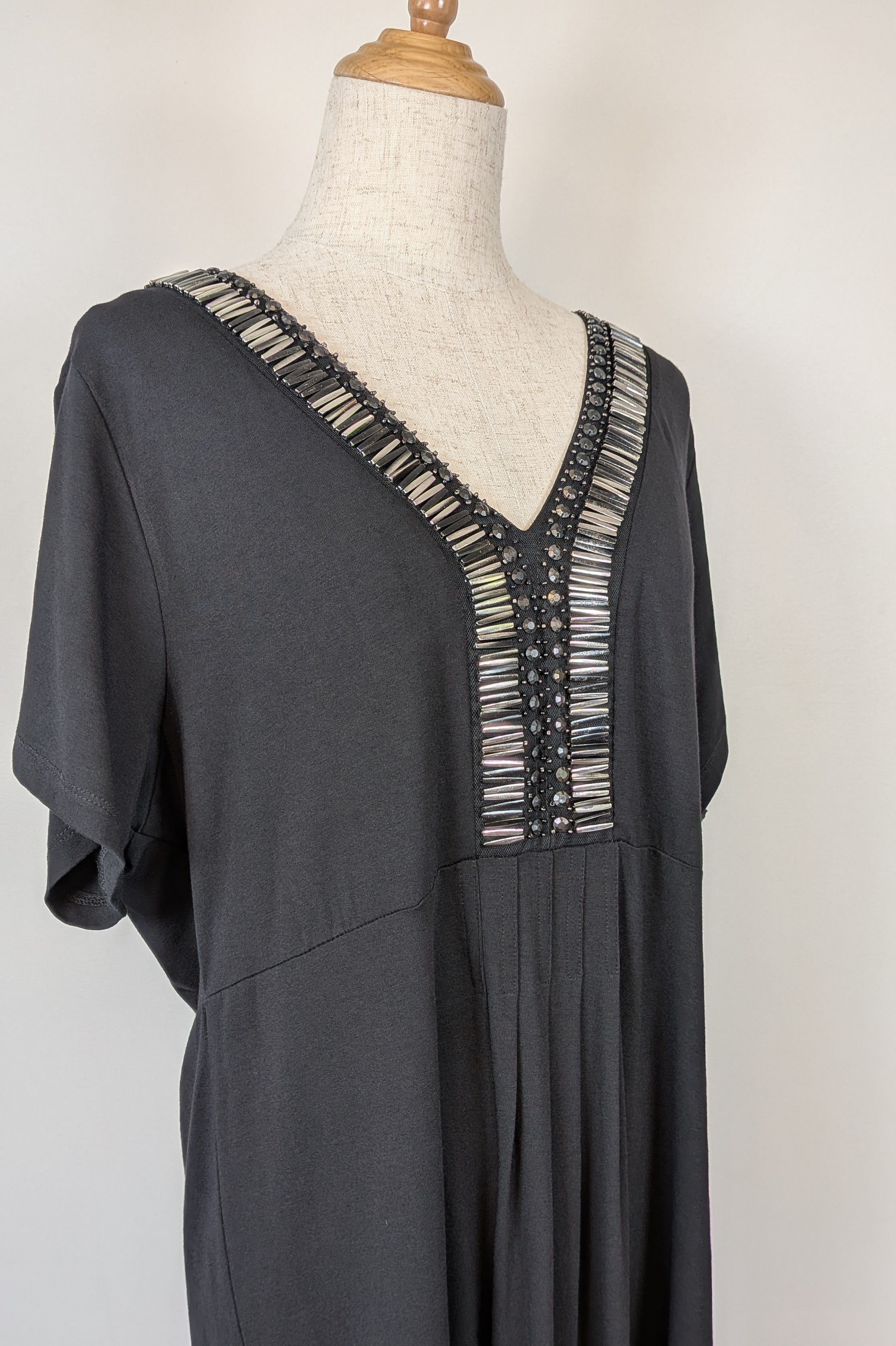 Virtuelle Black Zamora Dress Size 16 BNWT RRP $89.95