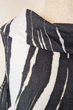 See Saw Black White Abstract Print 100% Linen Cowl Neck Top Size 12