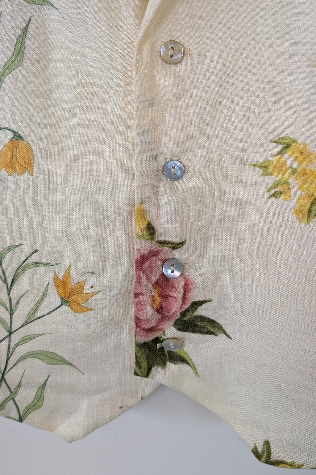 VRG GRL 100% Linen Floral Vest Size 8 BNWT