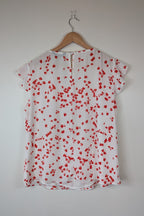 Jacqui E White Red Floral Flutter Sleeve Top Size 18 BNWT RRP $79.95