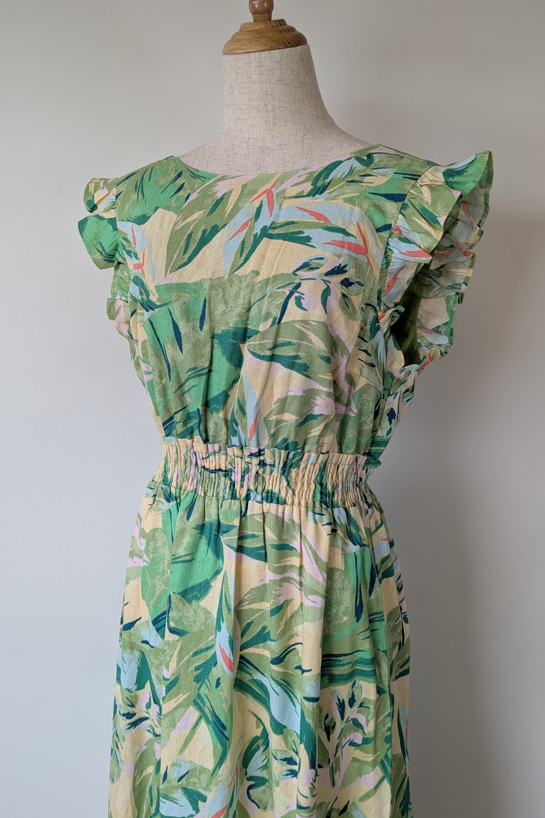 Y.A.S. Palmas Midi Dress Green Tropical Print Size M BNWT RRP $169.95