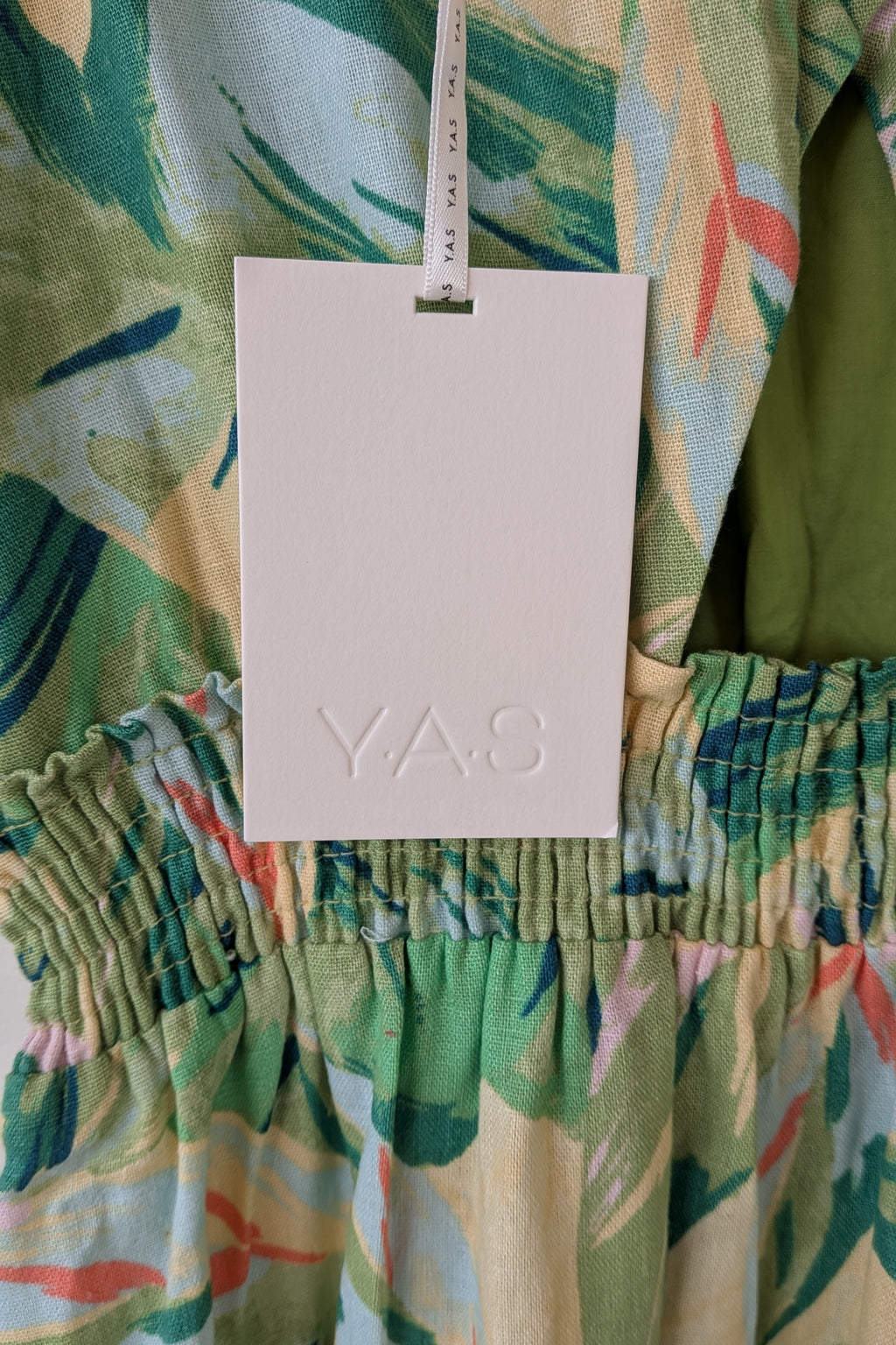 Y.A.S. Palmas Midi Dress Green Tropical Print Size M BNWT RRP $169.95