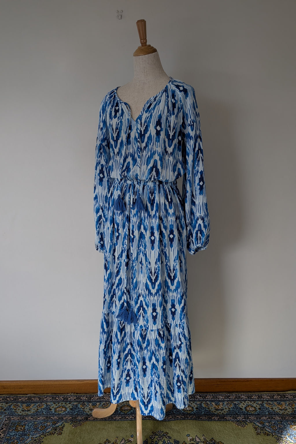 David Jones Long Sleeve Volume Waisted Maxi Dress in Blue Dye Ikat Print Size 12