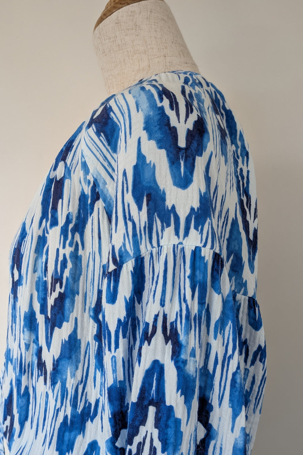 David Jones Long Sleeve Volume Waisted Maxi Dress in Blue Dye Ikat Print Size 12