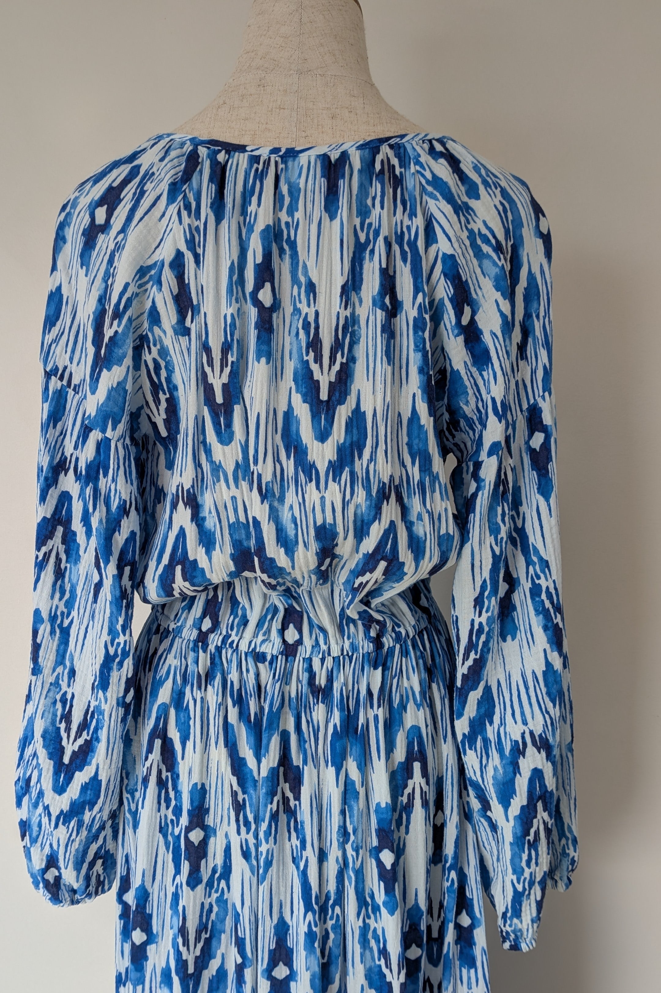 David Jones Long Sleeve Volume Waisted Maxi Dress in Blue Dye Ikat Print Size 12
