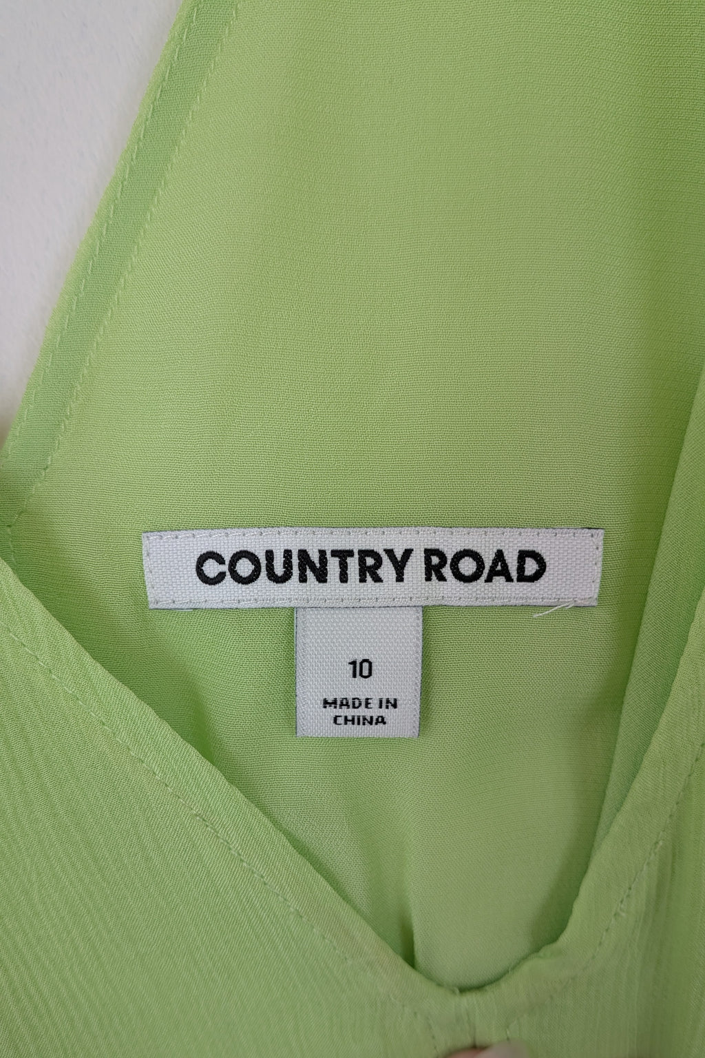 Country Road Soft Tiered Blouse in Dreamy Green Size 10