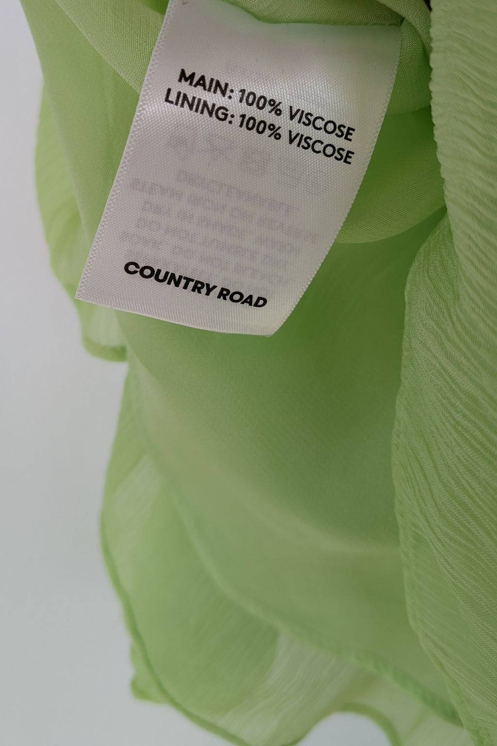 Country Road Soft Tiered Blouse in Dreamy Green Size 10
