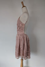 Two Sisters The Label Pink Floral Lace Dress Size 12 BNWT RRP $149.99