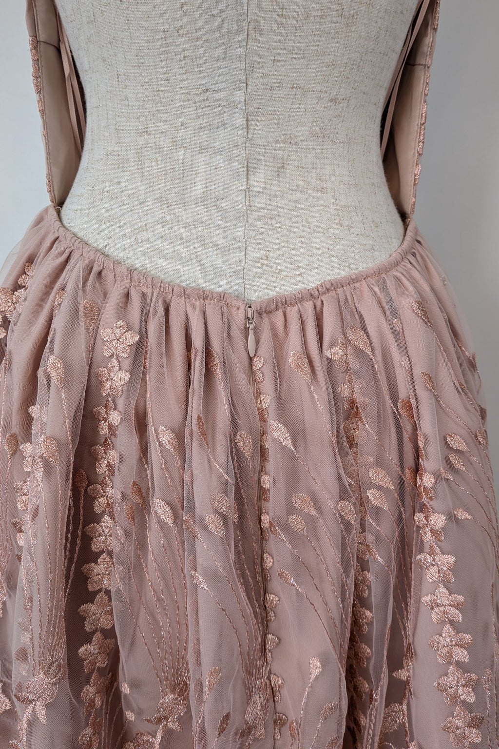 Two Sisters The Label Pink Floral Lace Dress Size 12 BNWT RRP $149.99