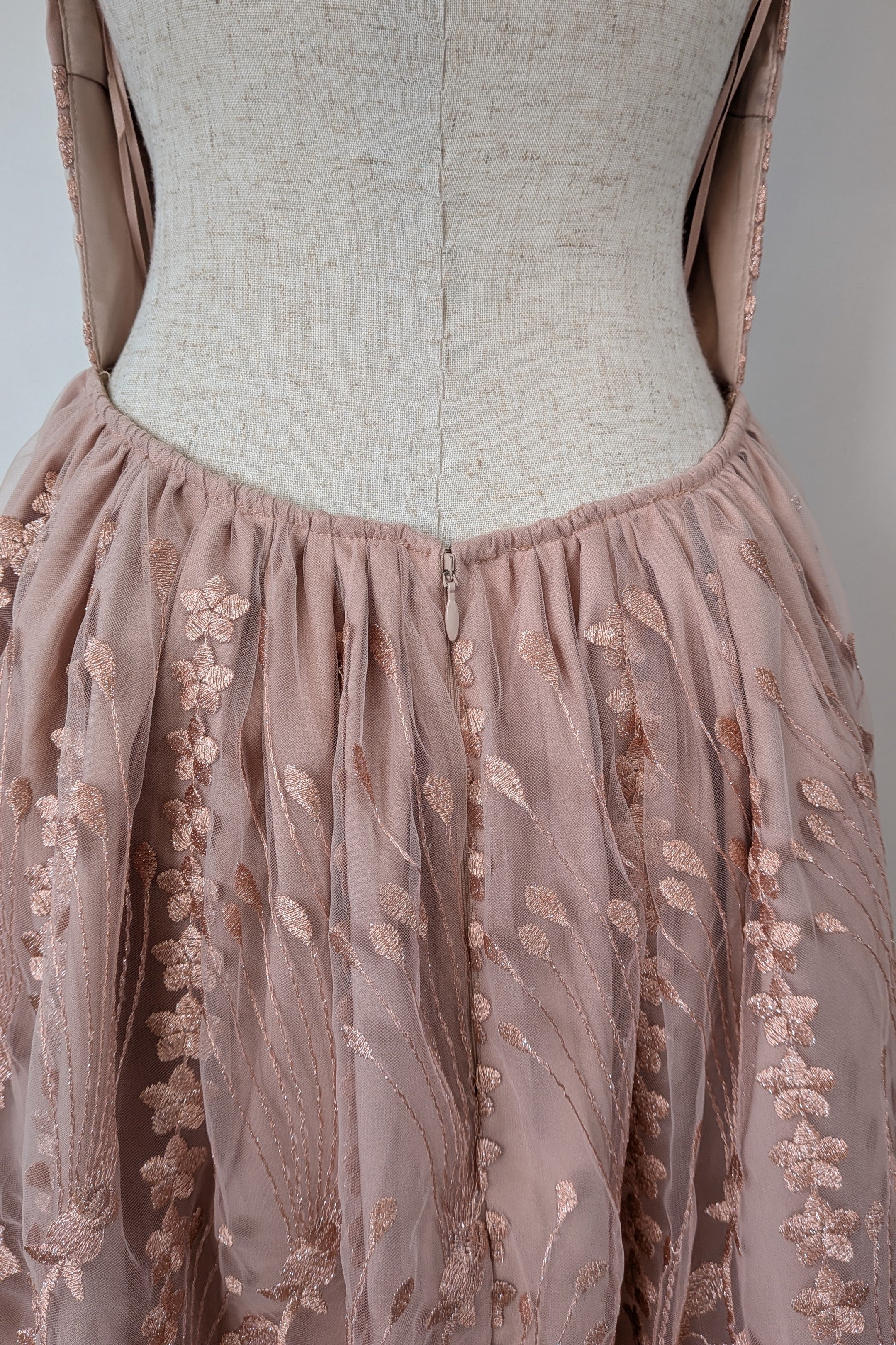 Two Sisters The Label Pink Floral Lace Dress Size 12 BNWT RRP $149.99