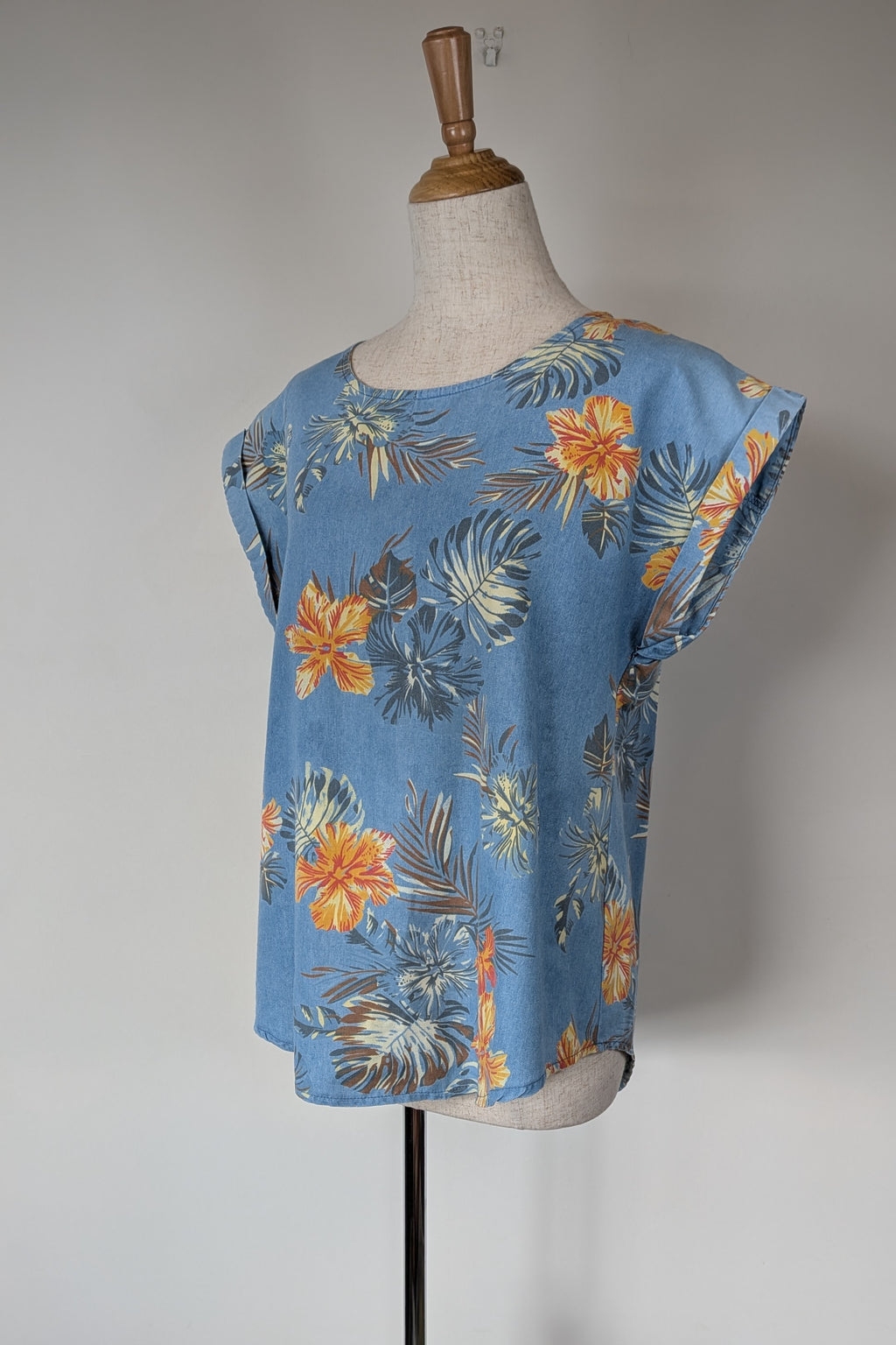 Willow Tree Blue Tropical Print Cotton Shirt Size 10