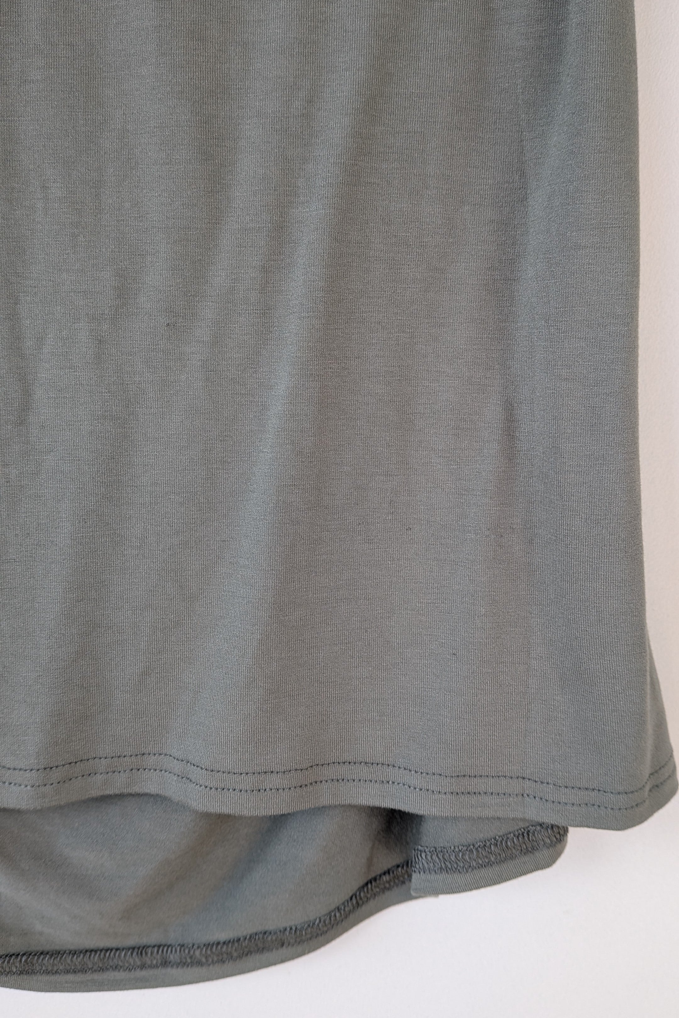 Ripe Maternity Embrace Tee in Moss Size M Brand New With Tags RRP $69.95