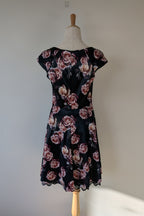 Review Midnight Dahlia Dress in Navy Size 10
