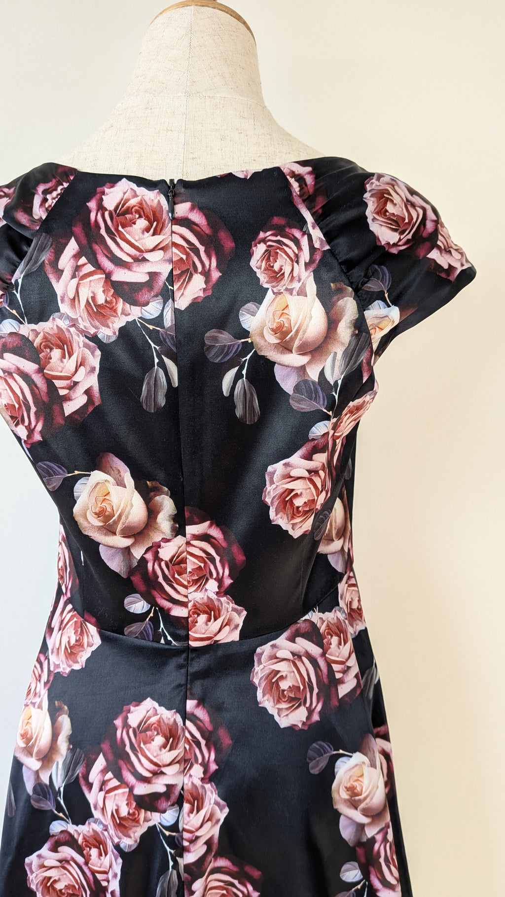 Review Midnight Dahlia Dress in Navy Size 10