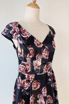 Review Midnight Dahlia Dress in Navy Size 10