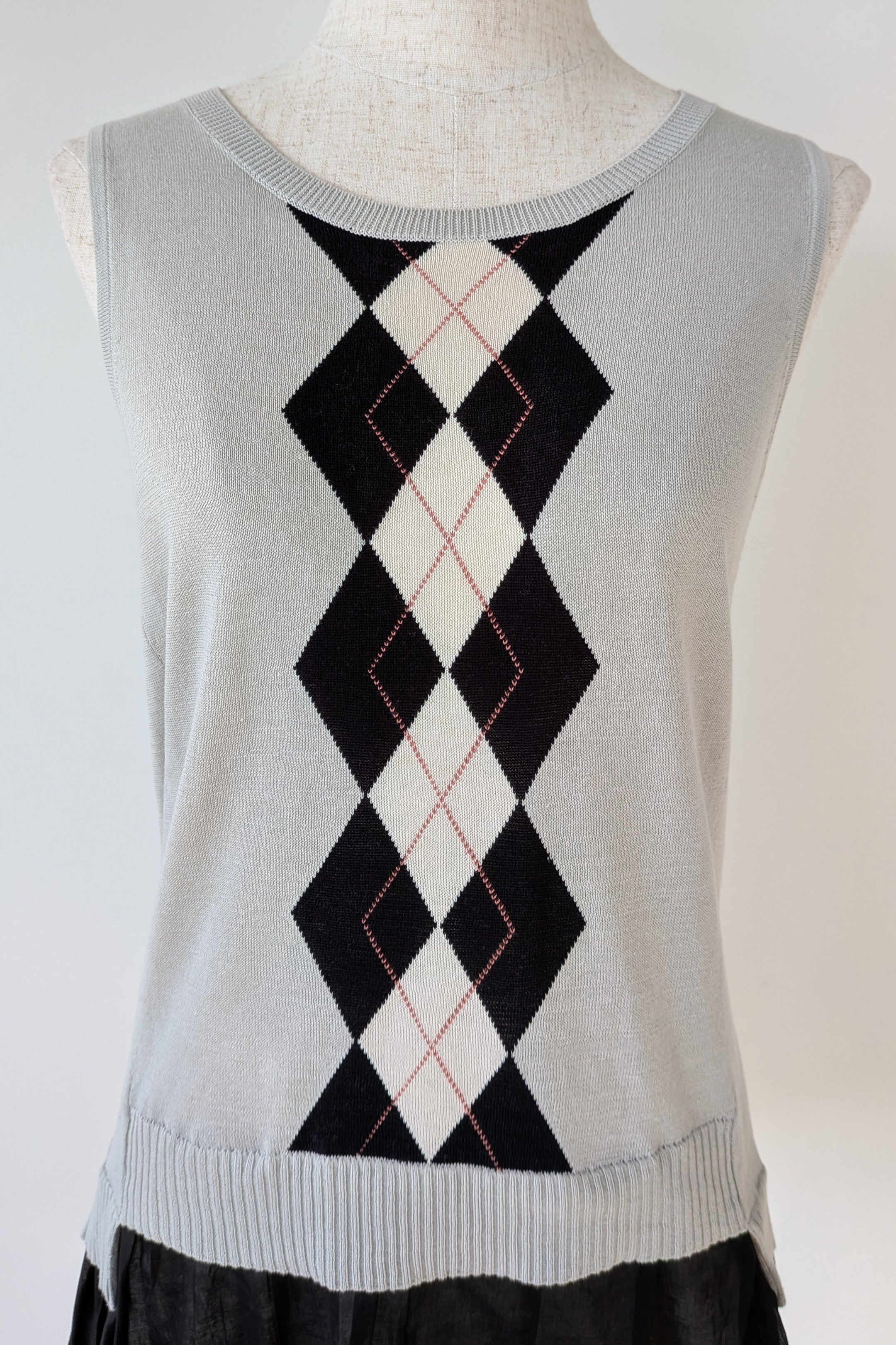 Cue Argyle Knit Sleeveless Top with Ruffle Peplum Hem Size M