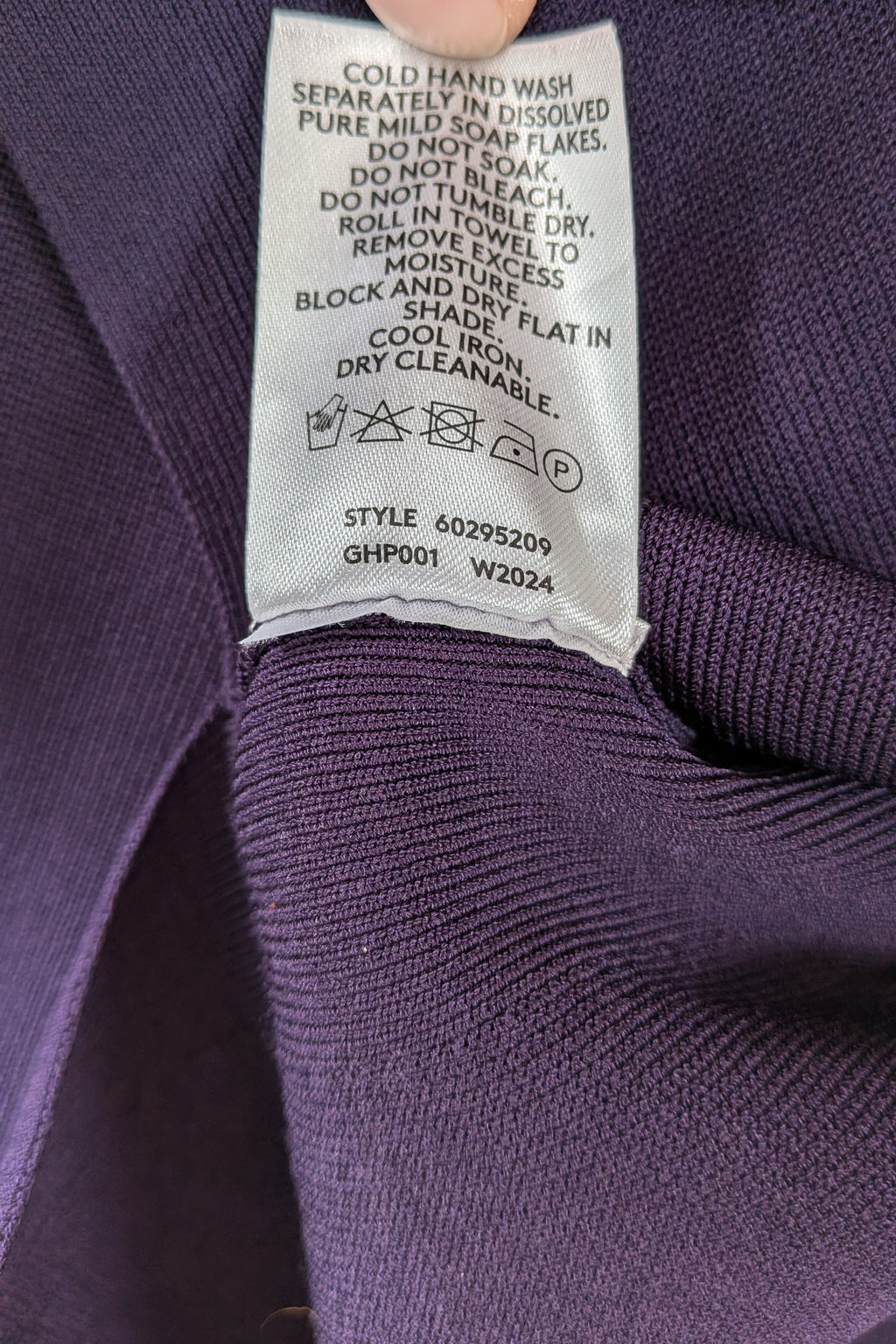 Country Road Compact Knit Polo in Eggplant Size L