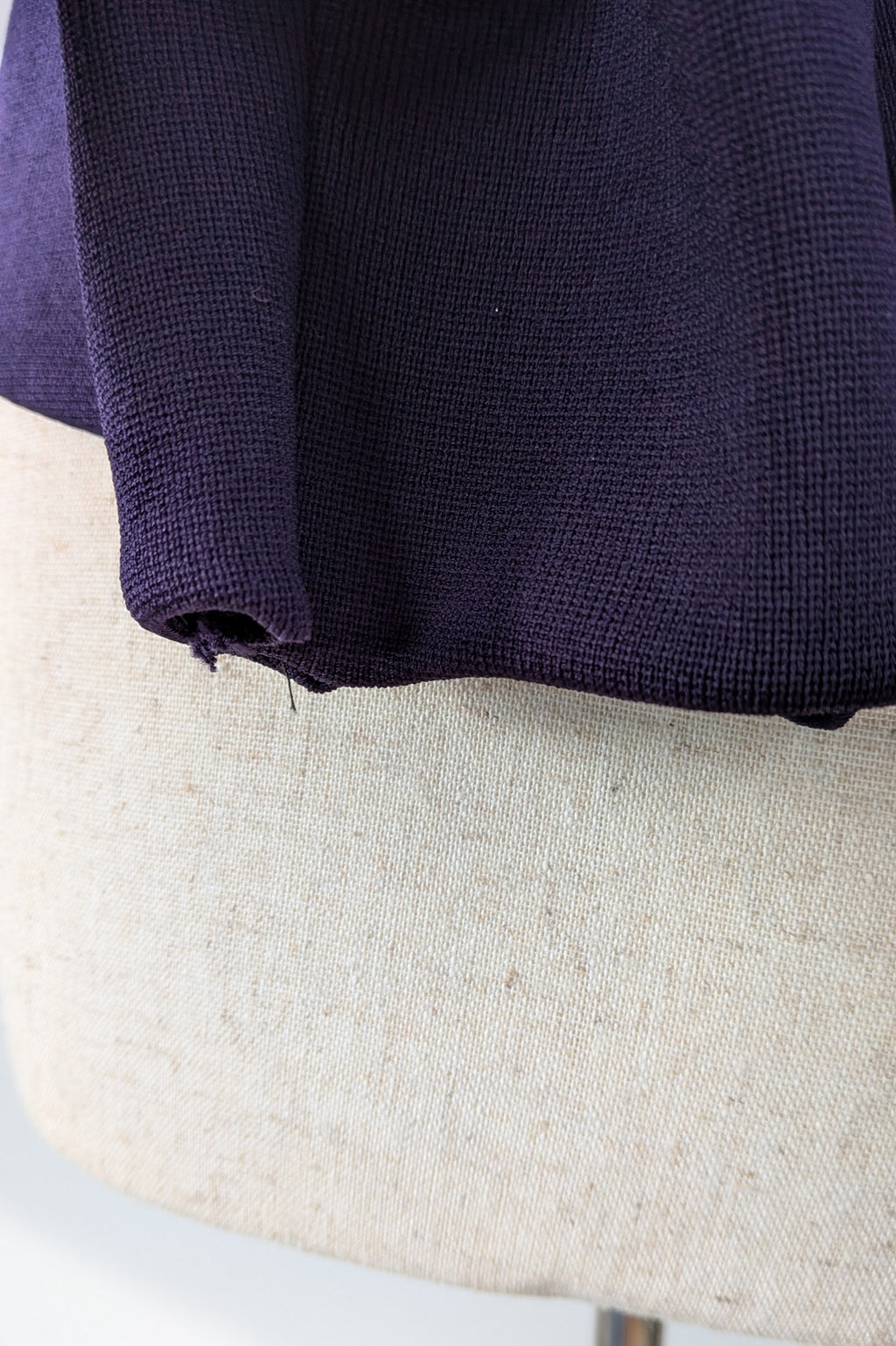 Country Road Compact Knit Polo in Eggplant Size L
