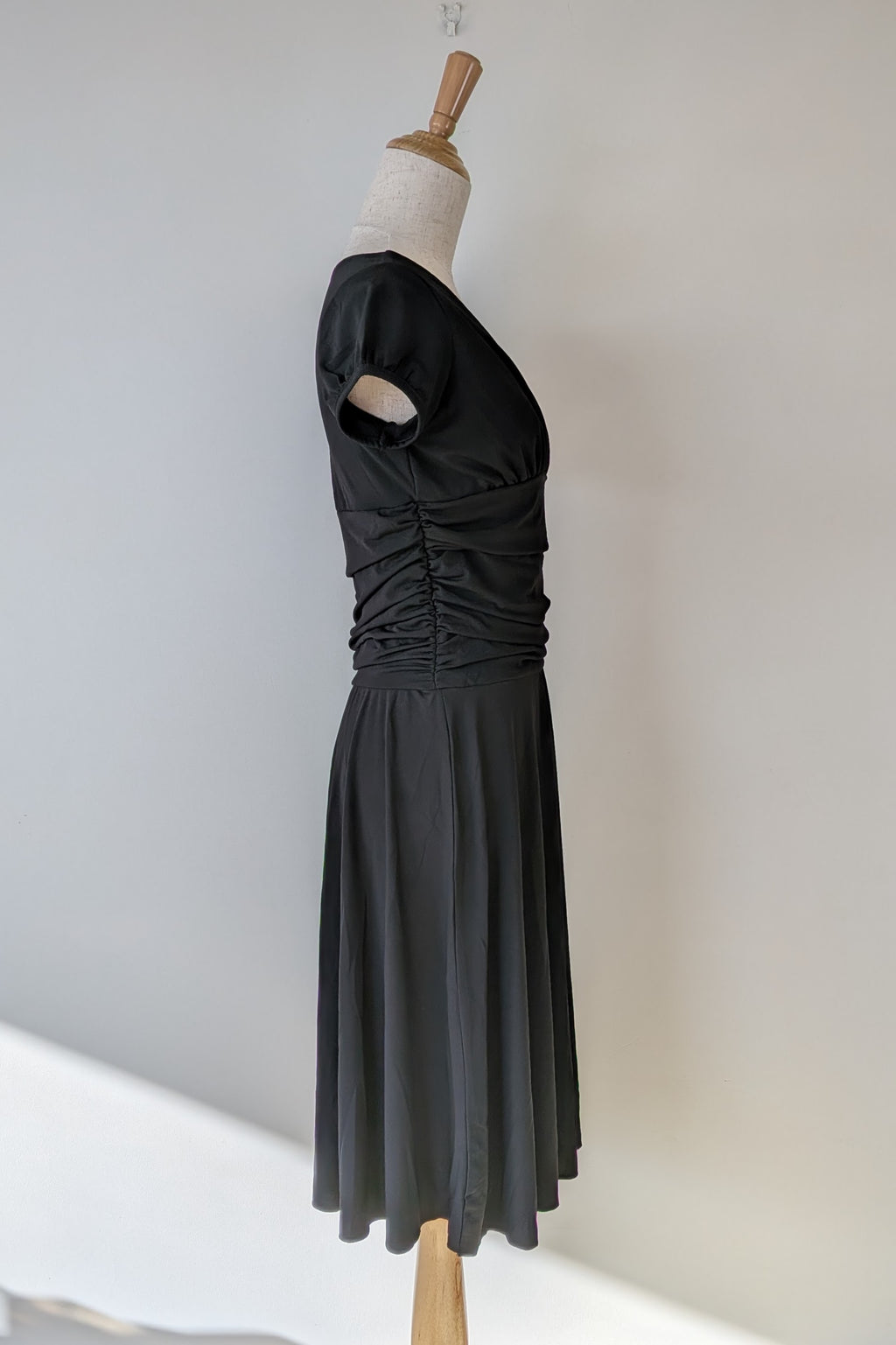 Vintage Y2K Face Off Black Ruched Midi Dress Size 12 BNWT