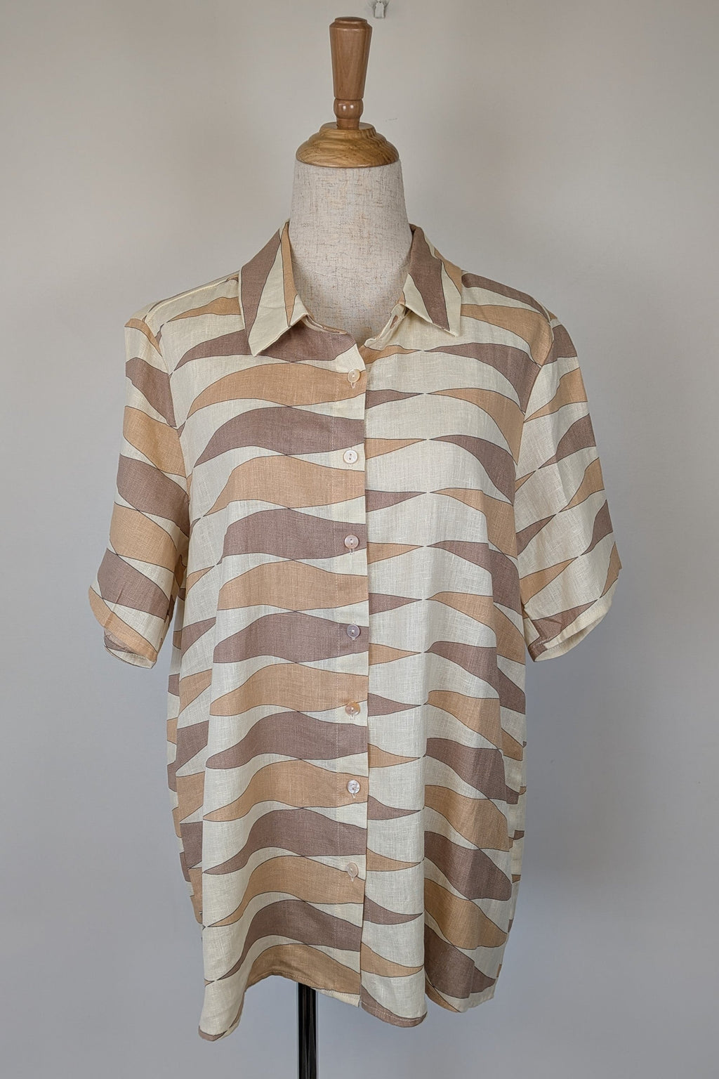 VRG GRL Heat Wave Linen Button Up Shirt Size 8 BNWT