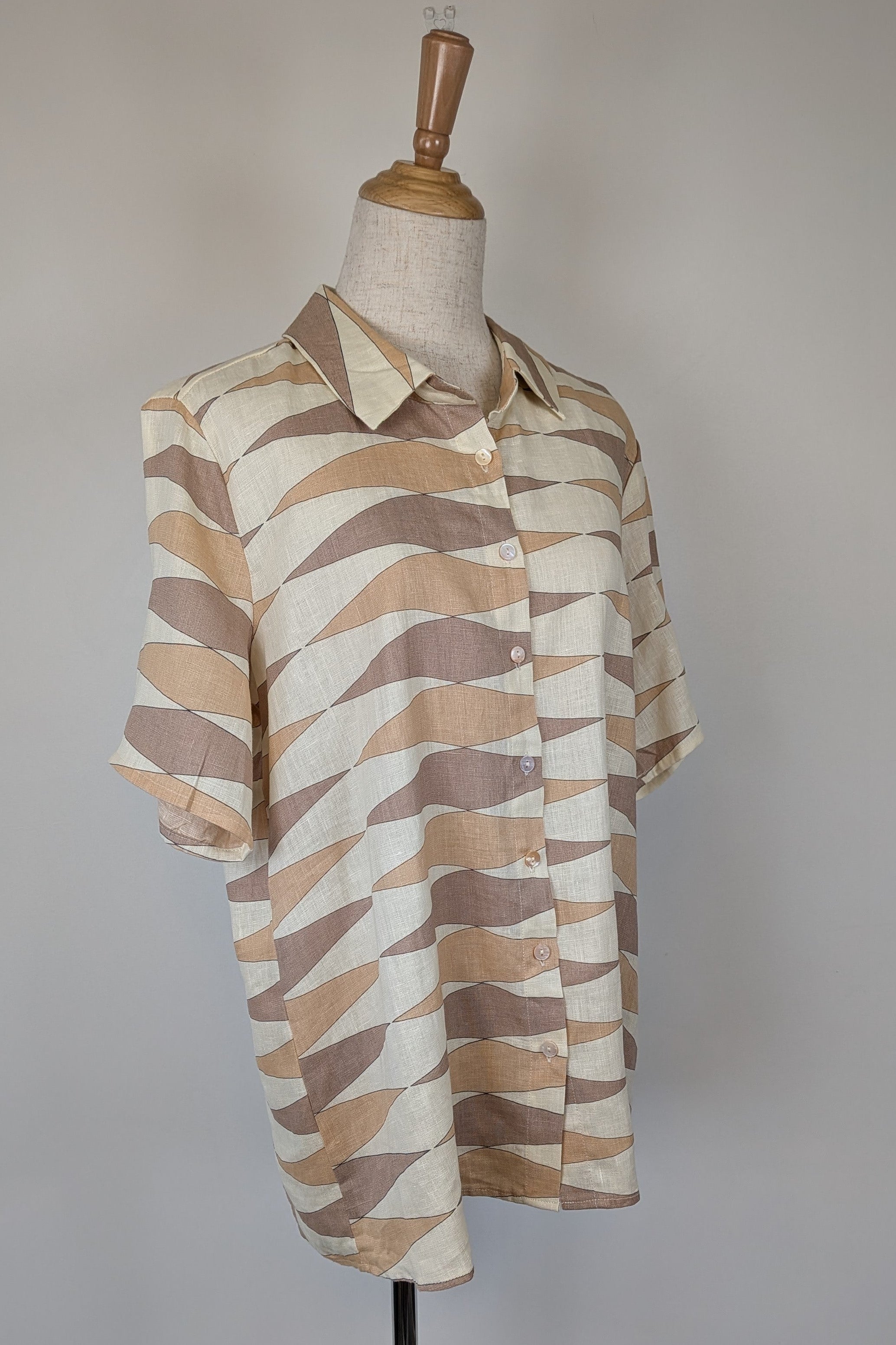 VRG GRL Heat Wave Linen Button Up Shirt Size 8 BNWT