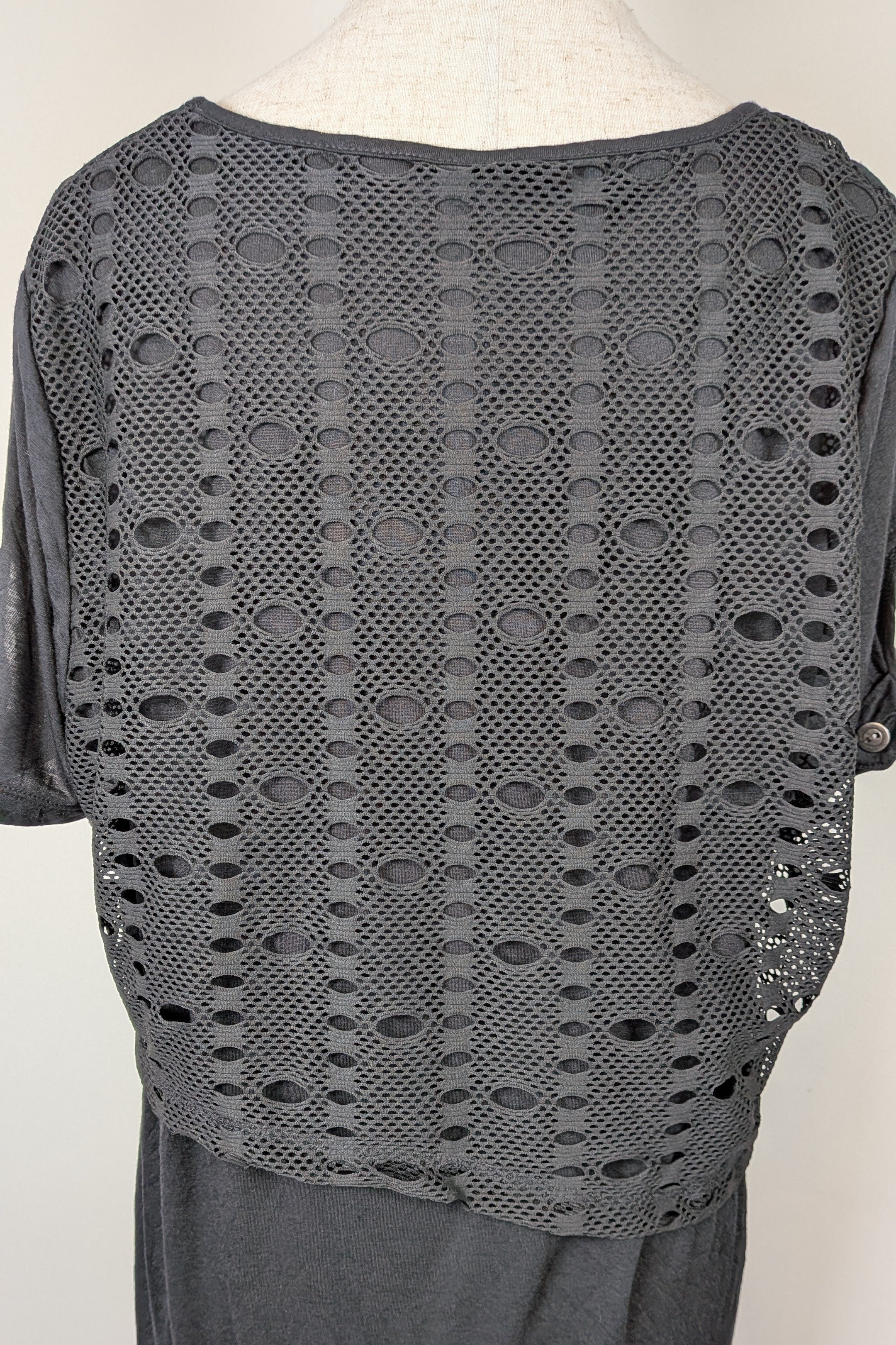 Taking Shape Black Wicker Asymmetrical Tunic Size XS BNWT RRP $109.95
