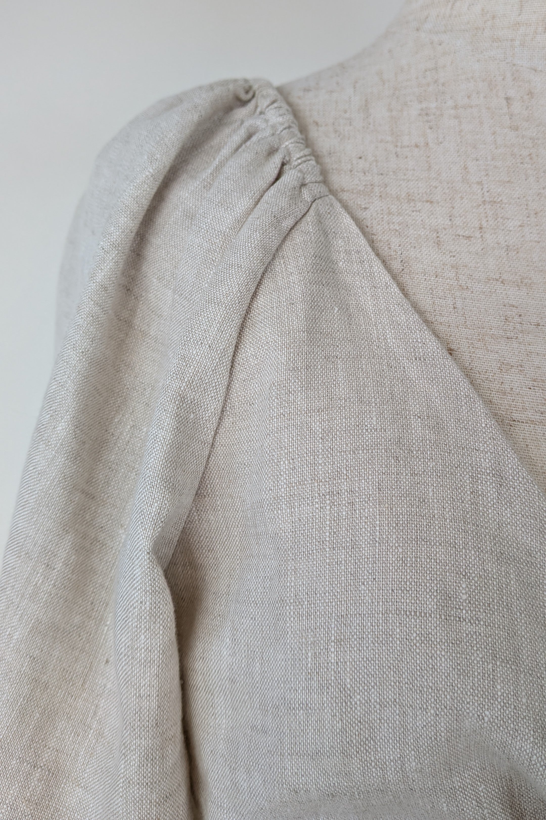 Posse Mia Linen Top in Natural Size XS Brand New With Tags