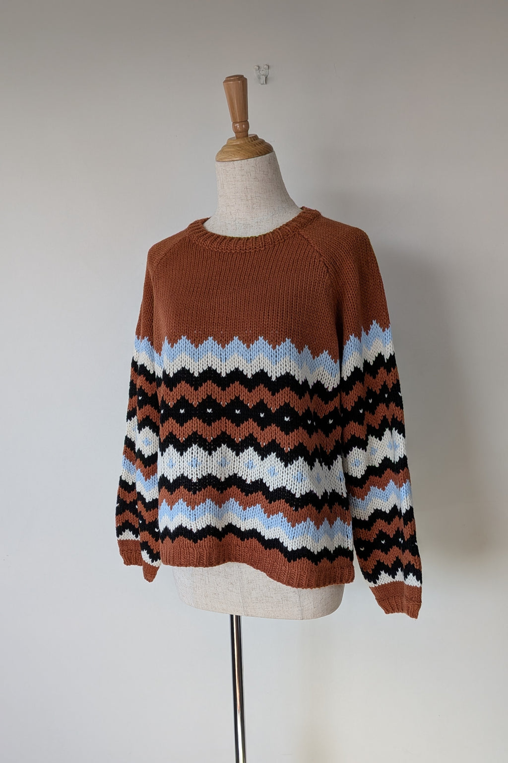 New U Collection Zig Zag Chunky Knit Wool Blend Jumper Size M/L BNWT RRP $69.95