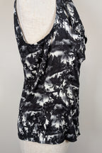 Cue Monochrome Tropical Print Sleeveless Shirt Size 12