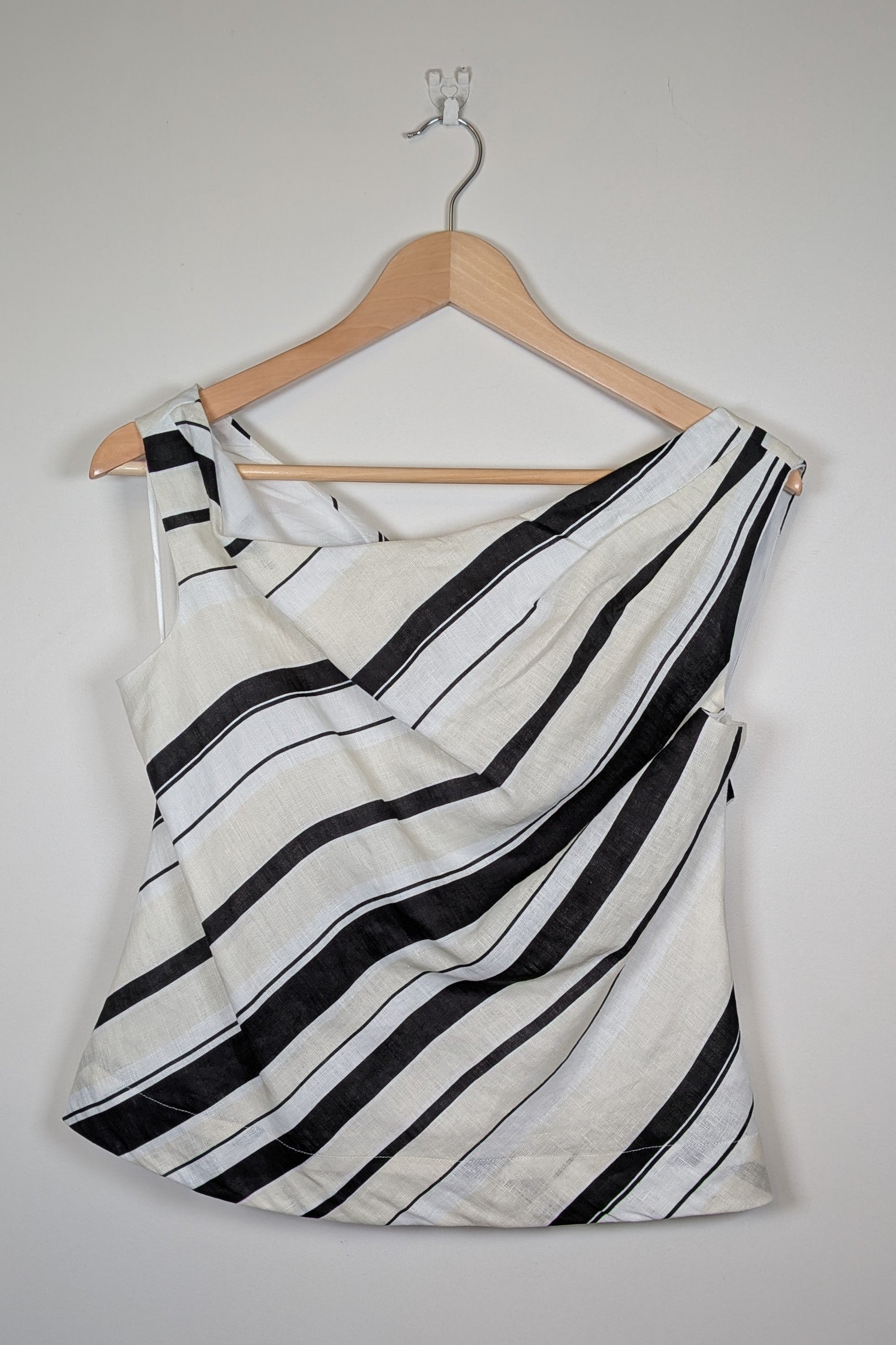 AERE Zali Off Shoulder Top in Shiloh Stripe Size 12 BNWT RRP $90