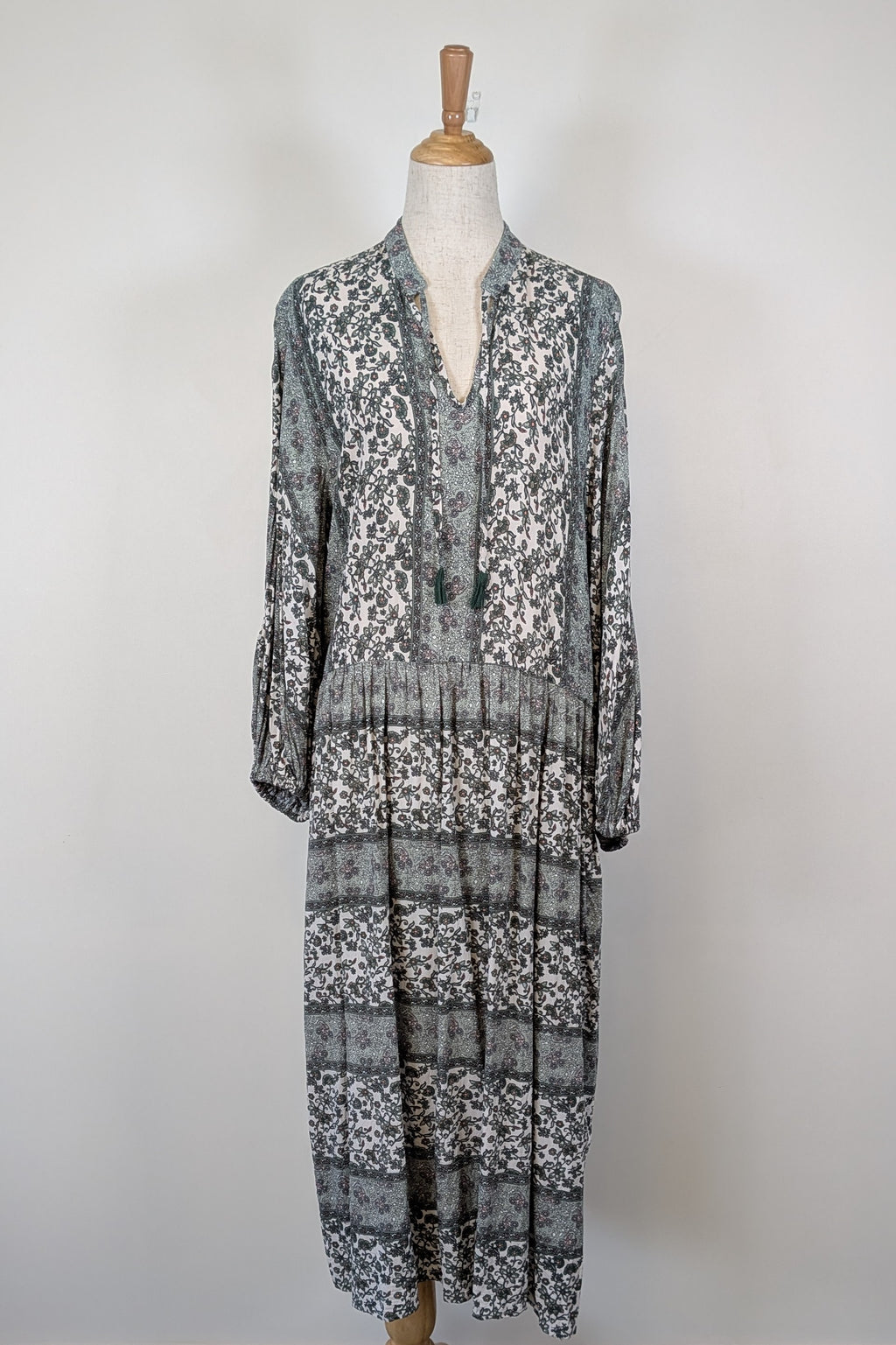 Carolina Lifestyle Label Green Shayla Maxi Dress Size L