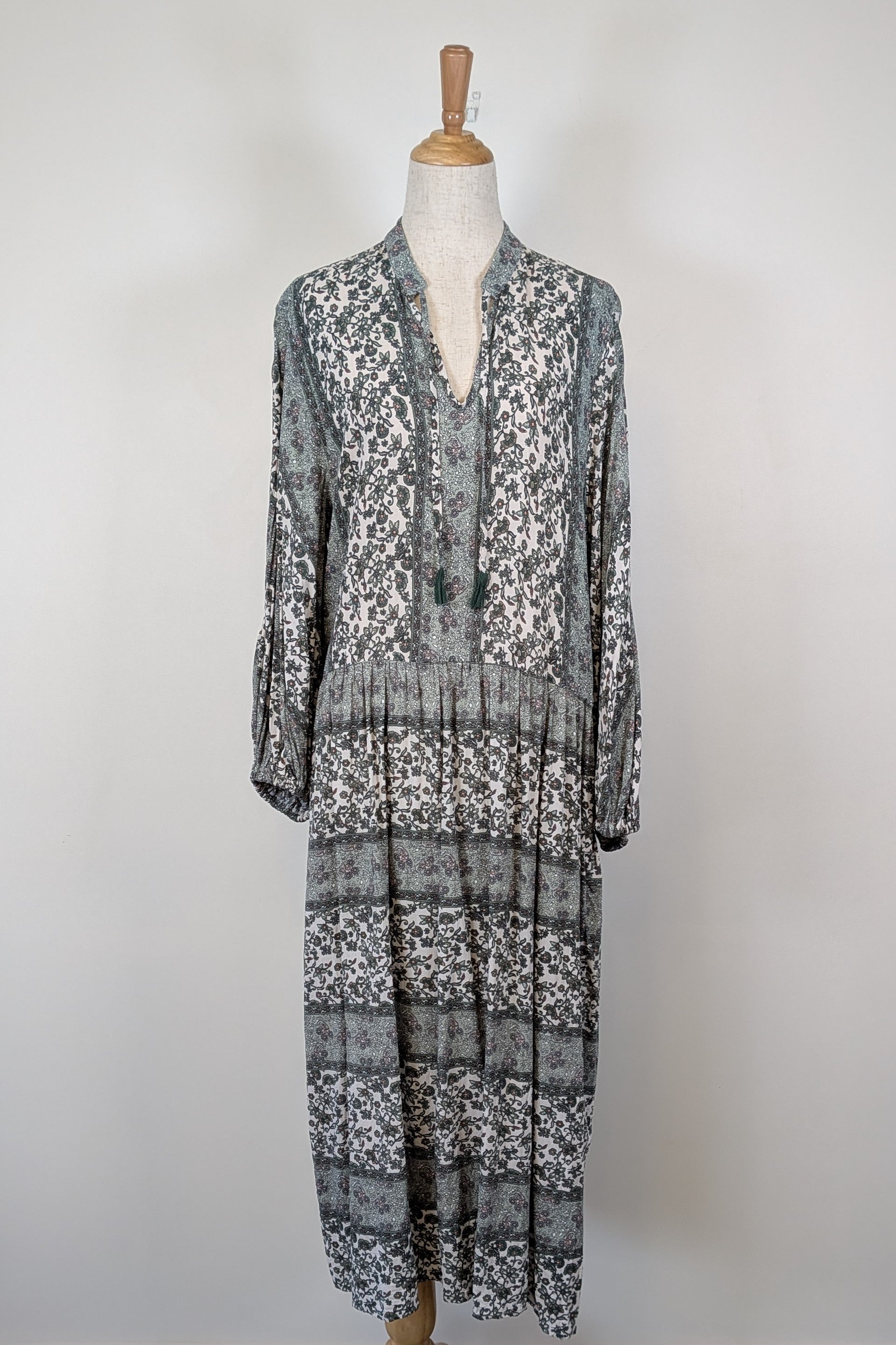 Carolina Lifestyle Label Green Shayla Maxi Dress Size L