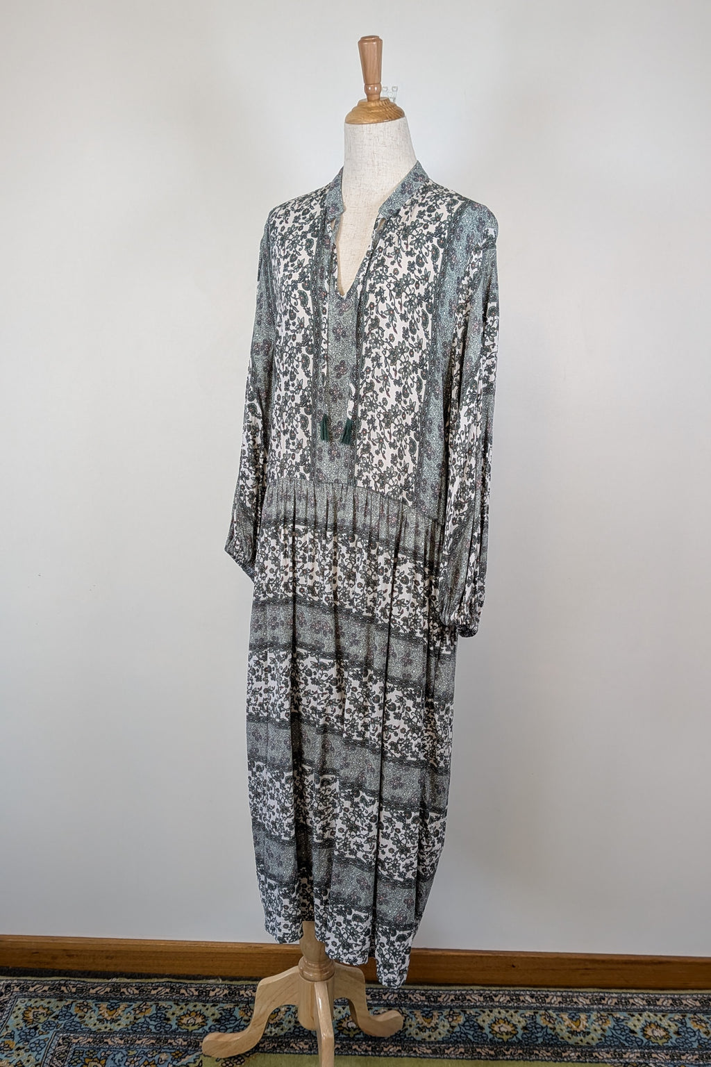 Carolina Lifestyle Label Green Shayla Maxi Dress Size L