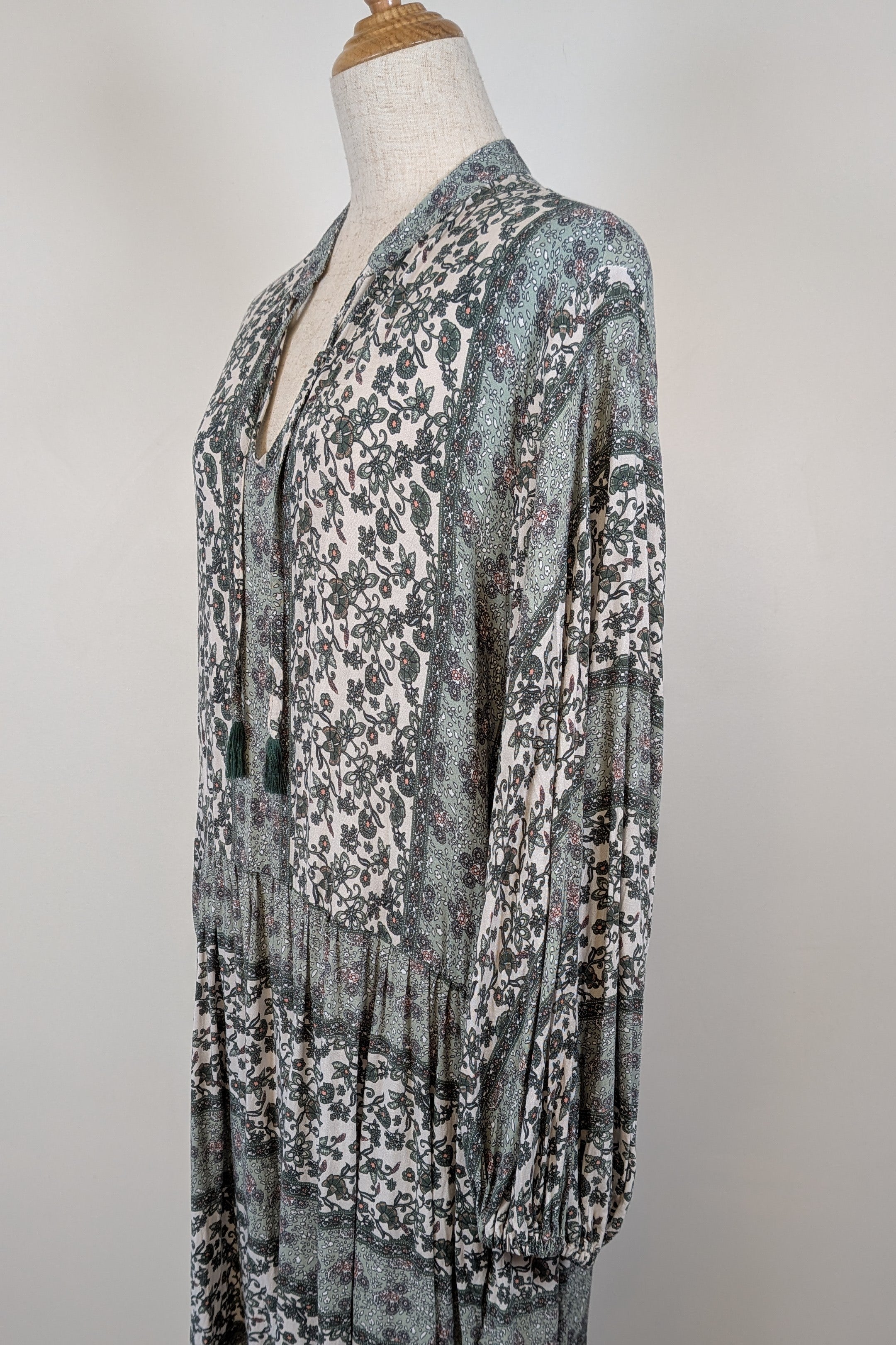 Carolina Lifestyle Label Green Shayla Maxi Dress Size L