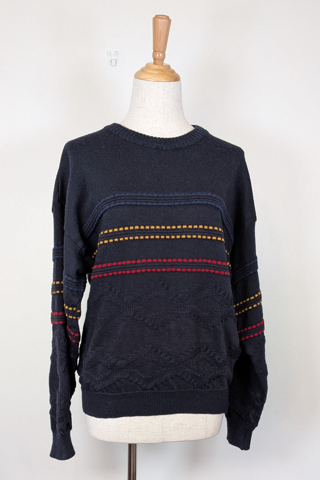 Vintage 90s Sovrano Australia 3D Cable Knit Pure New Wool Jumper Size L