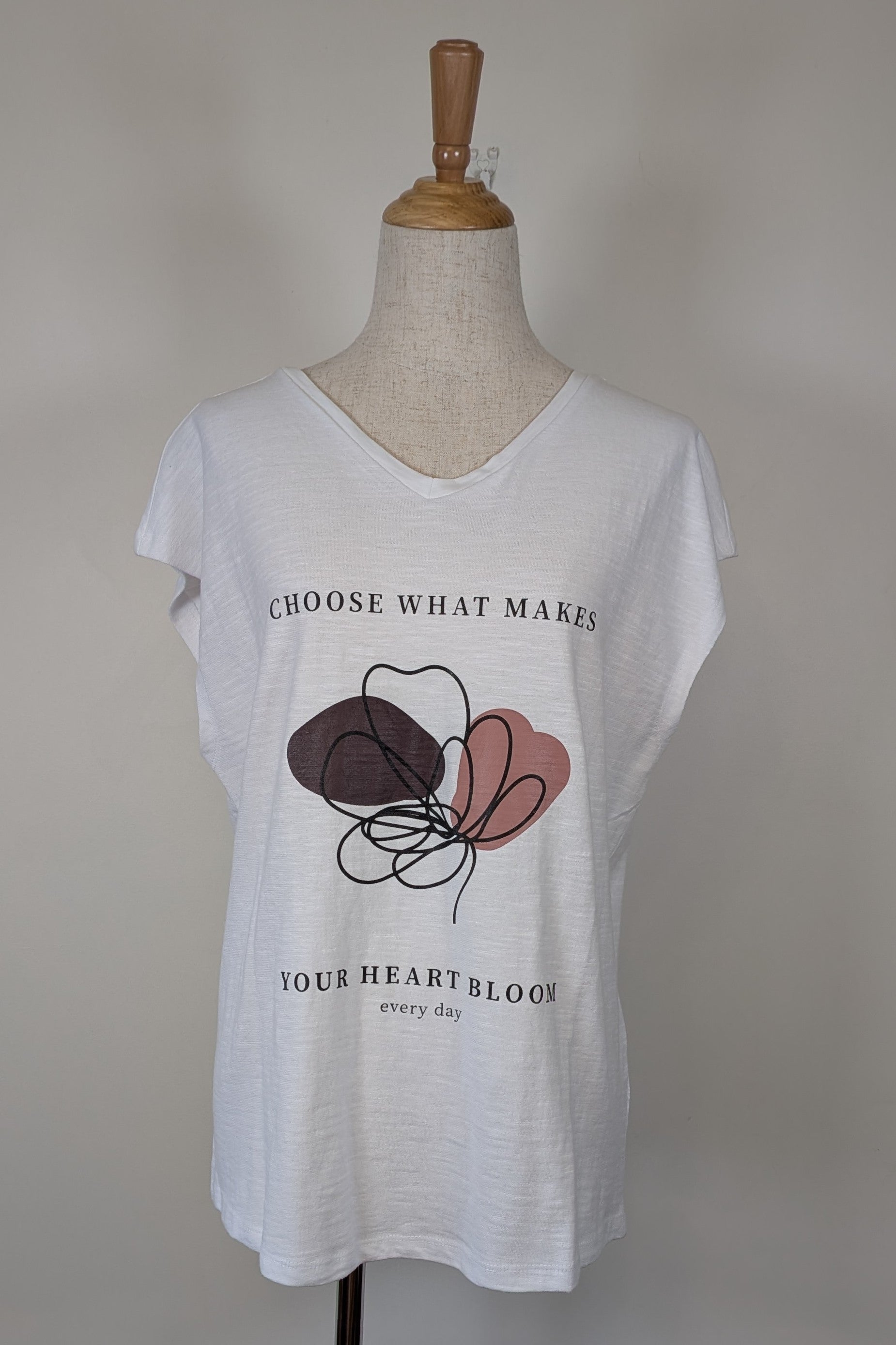 Katies White Cotton Graphic Tee Size S BNWT RRP $59.99