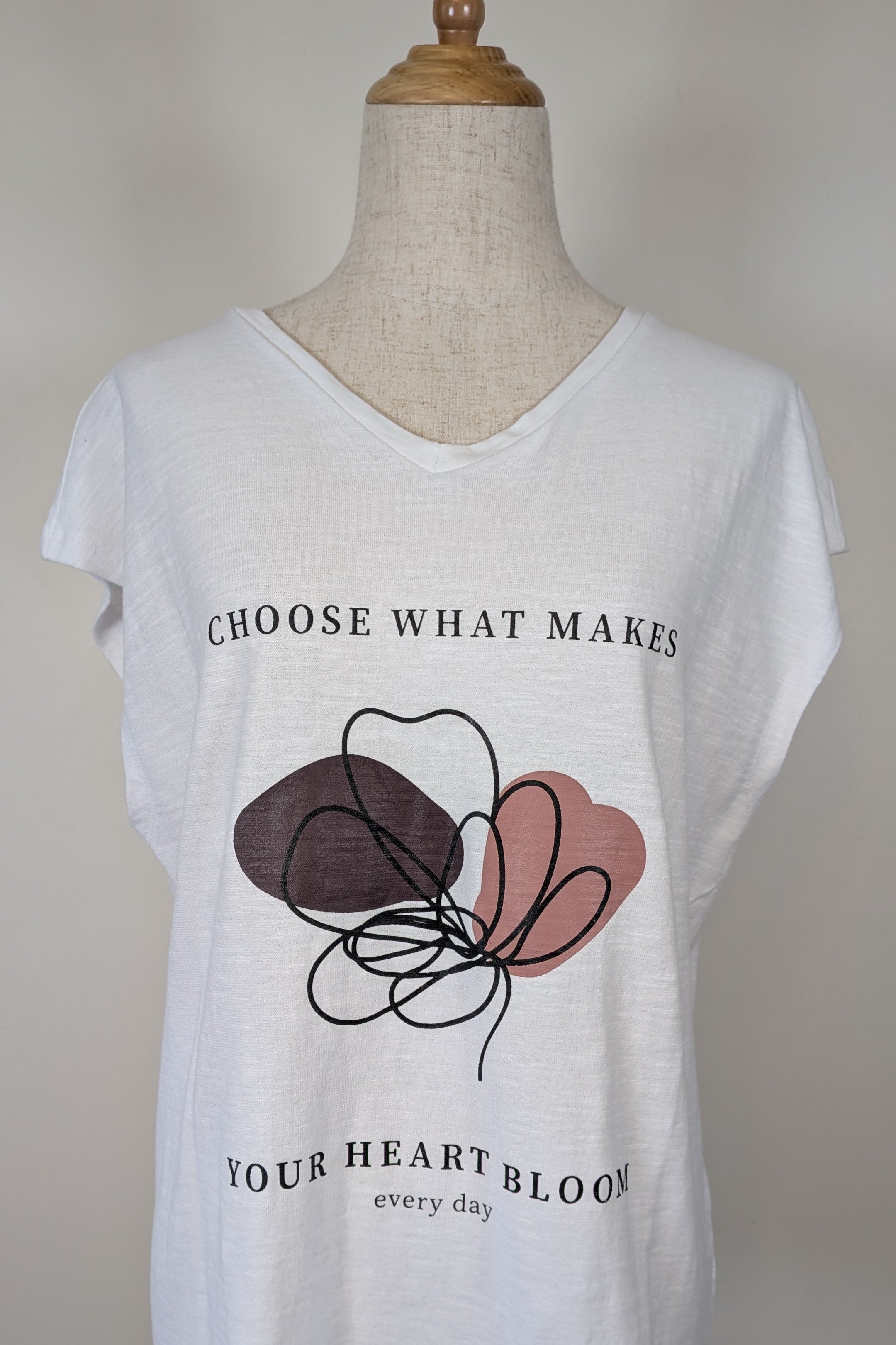Katies White Cotton Graphic Tee Size S BNWT RRP $59.99