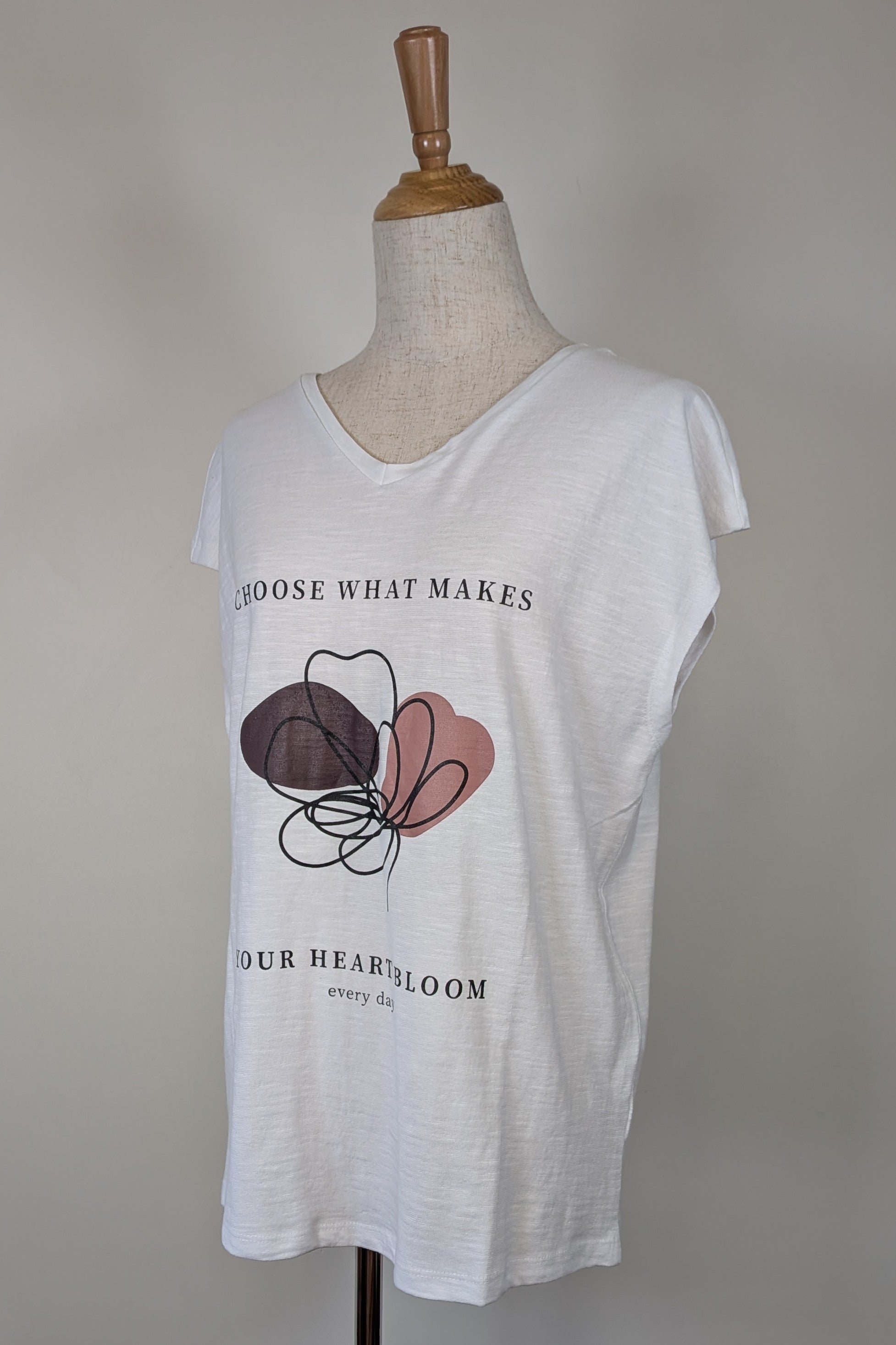 Katies White Cotton Graphic Tee Size S BNWT RRP $59.99